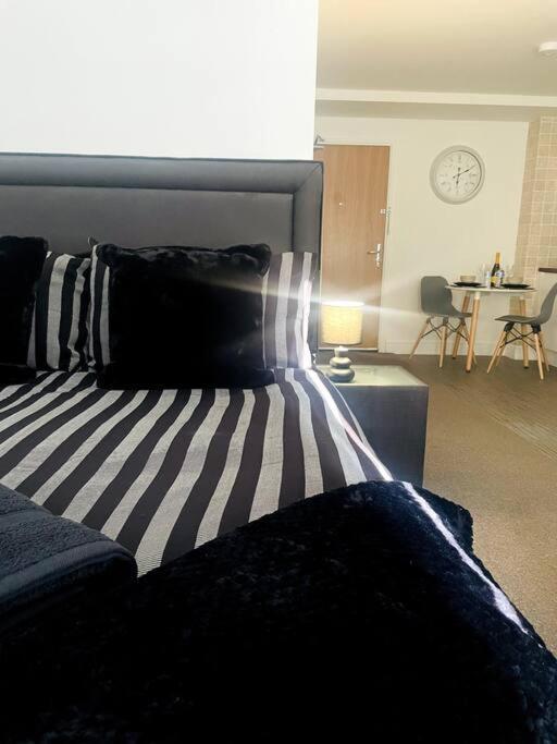 #215 1 Bed Serviced Apartment Derby Zewnętrze zdjęcie