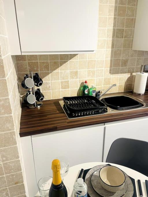 #215 1 Bed Serviced Apartment Derby Zewnętrze zdjęcie